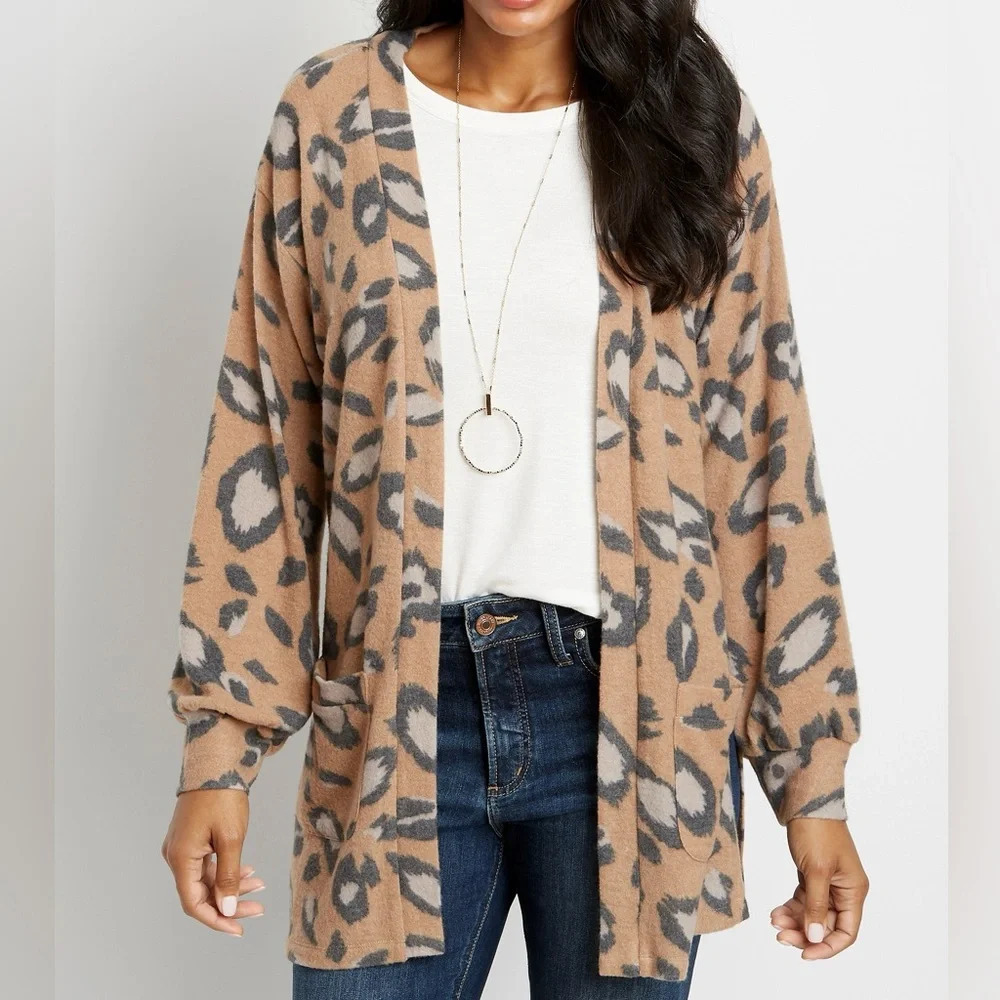 Maurices Tan & Gray Leopard Print Plush Open Fron… - image 1